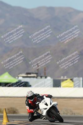 media/Jan-15-2026-Racers Edge (Thu) [[dfebeb70ab]]/3-B Group/Session 1 Turn 15/